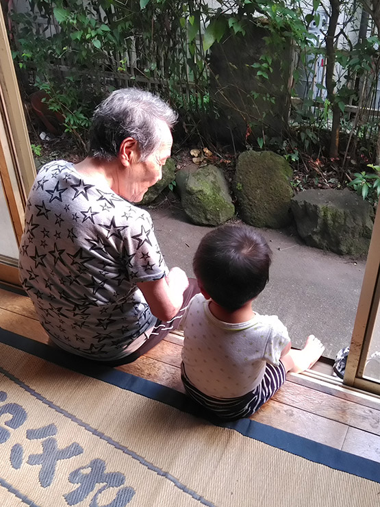 ババと孫と
